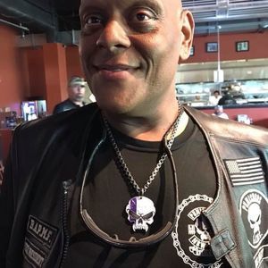 Meet your Posher, Javier